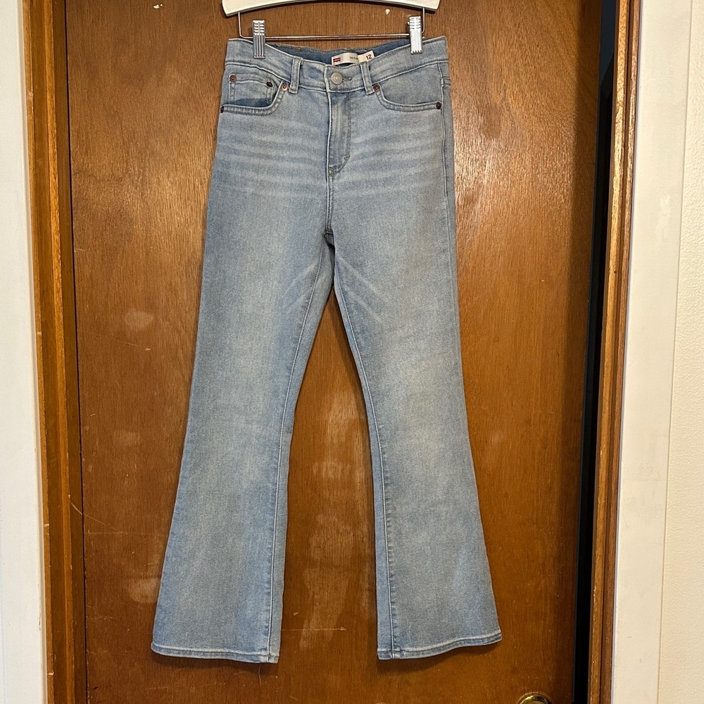 EUC Girls Levi's Light Blue Flare Jeans - High Rise Flare Leg Size 12